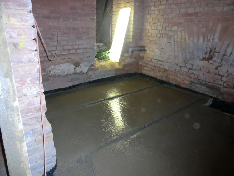 Průběh rekonstrukce sklepního ateliéru v Praze, fotografie 2