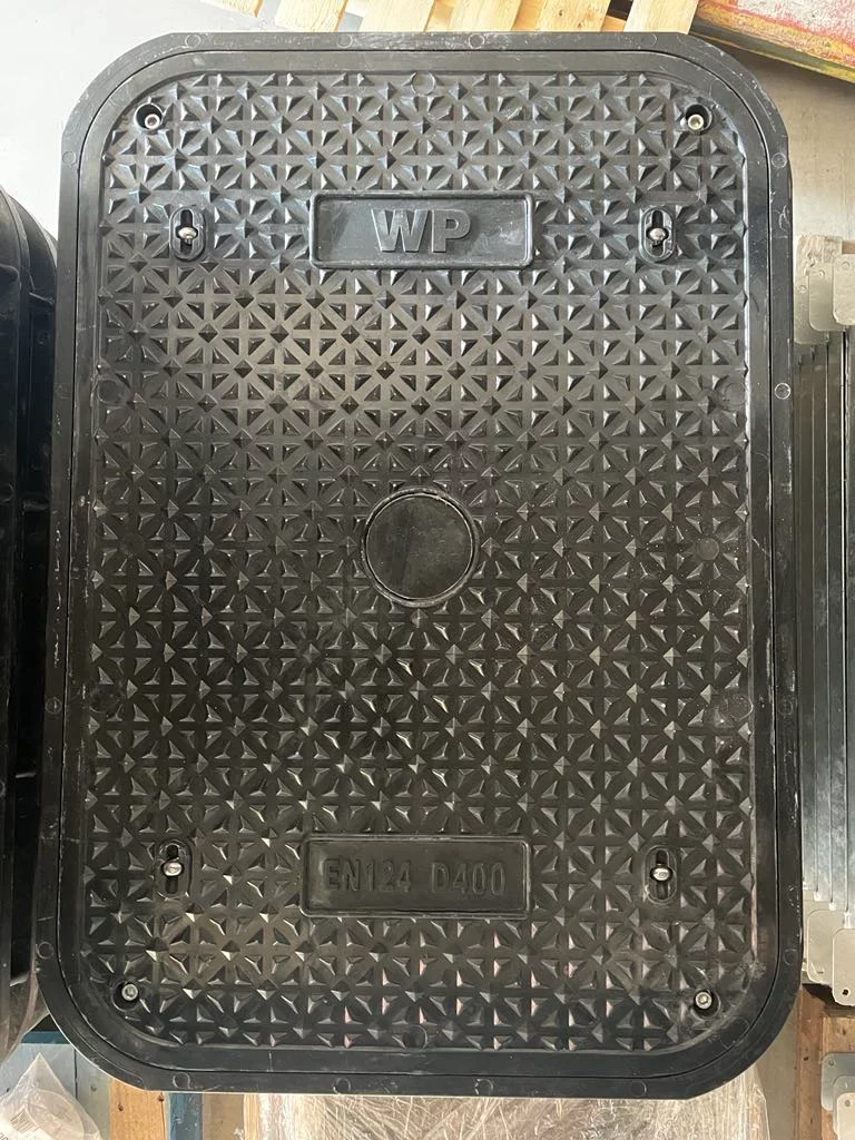 KOM 609 D s vodotěsným těsněním